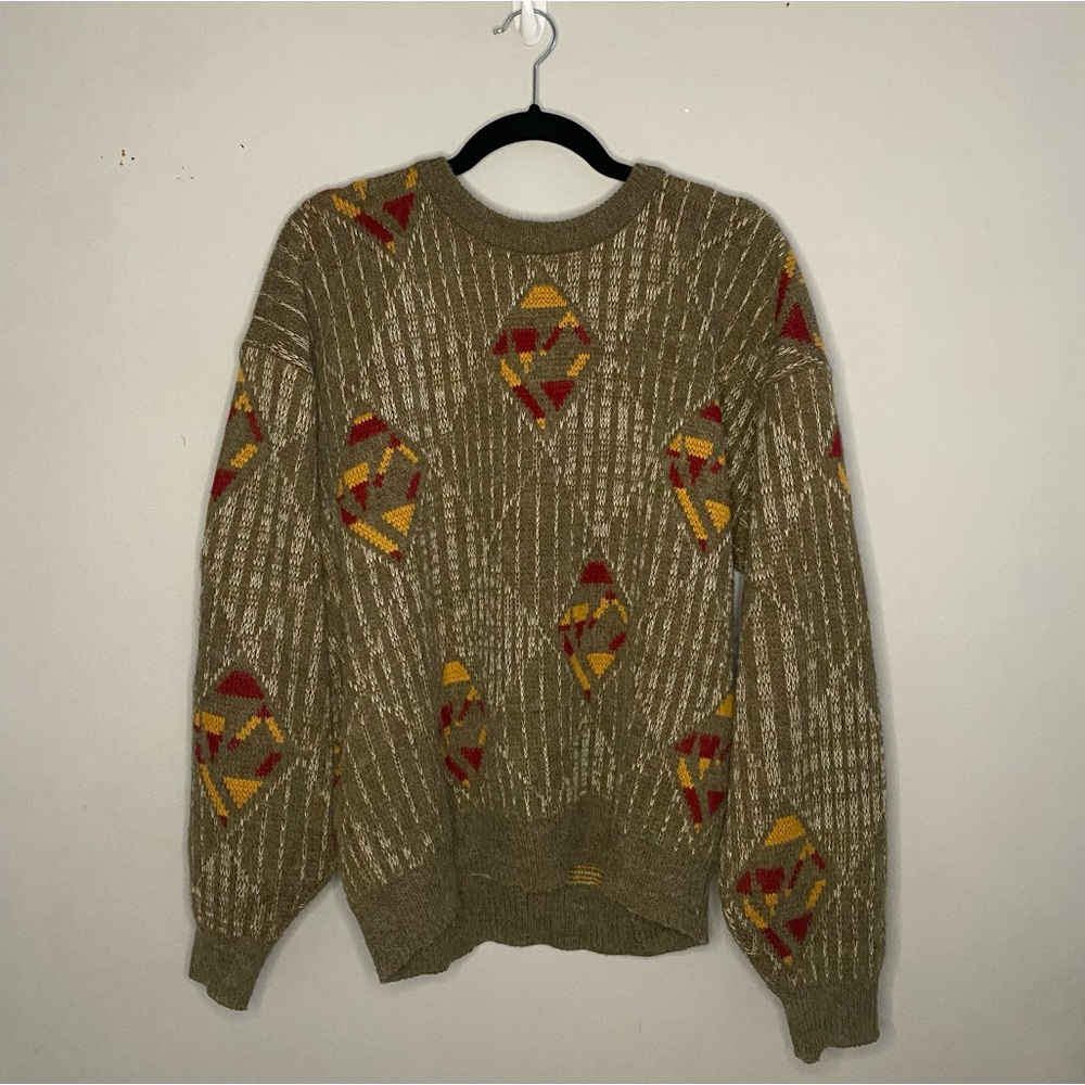 Men’s Patterned Sweater - Picture 6 of 7